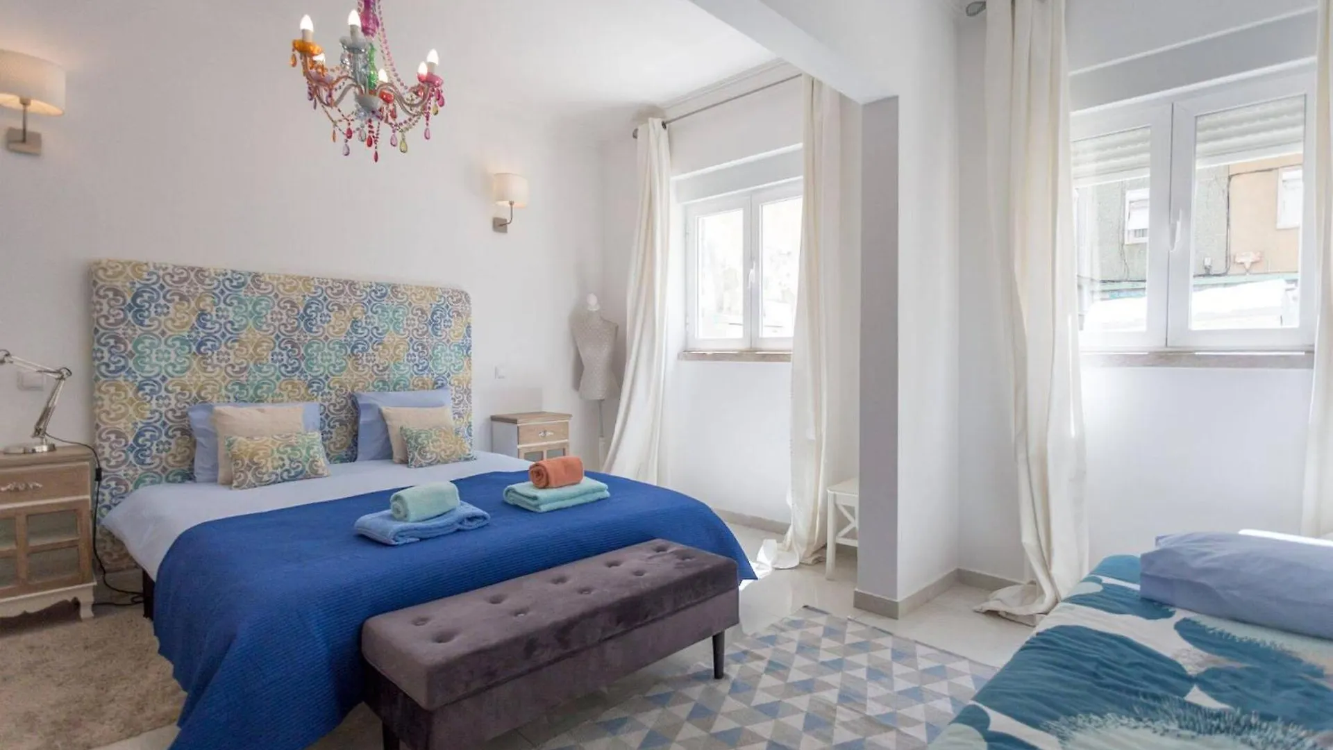 Be Local - Flat With 1 Bedroom And Terrace In Moscavide - Lissabon